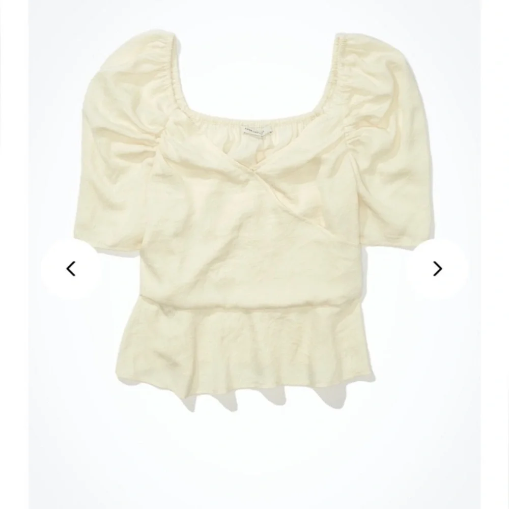 NWT American Eagle Cream Puff Sleeve Blouse - Picture 7 of 10